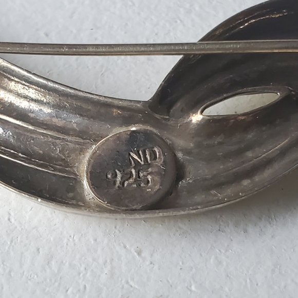 Super Nice STERLING SILVER BROOCH PIN Twisted Knot Flare SUPER SLEEK STYLE! - Picture 4 of 4